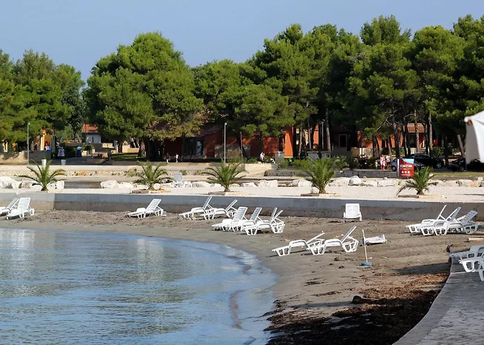 By The Sea - 6095 Daire Umag