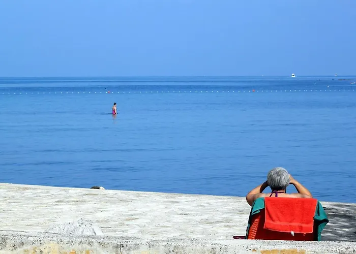 By The Sea - 6095